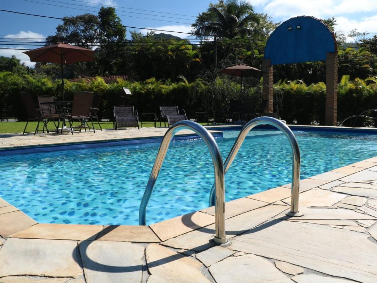 Francis Bed and breakfast Caraguatatuba