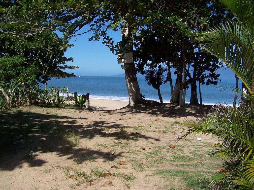 Francis Bed and breakfast Caraguatatuba