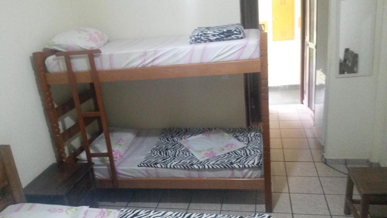 Francis Bed & Breakfast Caraguatatuba